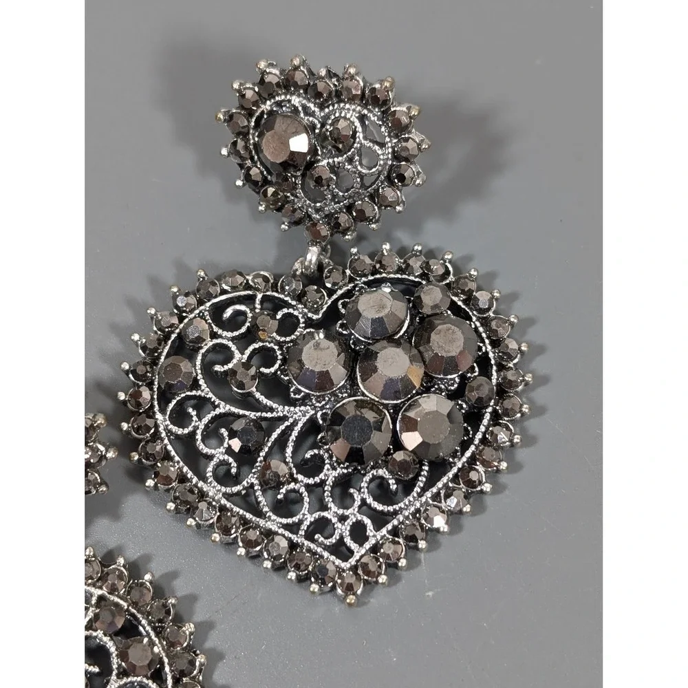 Large‎ Heart Dangle Earrings Silver Tone Openwork Gray Rhinestone Pierced